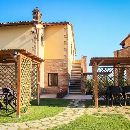 Colle Bertini Casa di campagna *